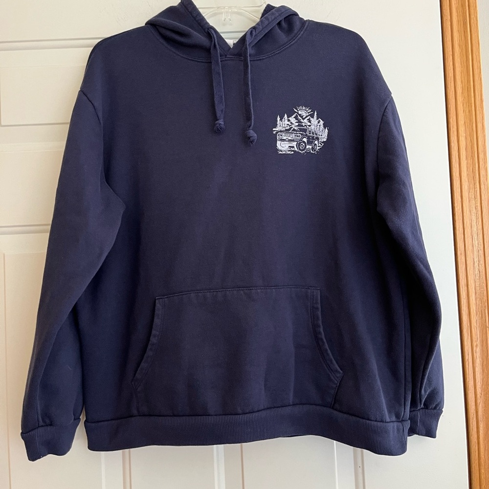 Women’s Full Tilt pull over blue cotton blend adventure hoodie. Size medium
